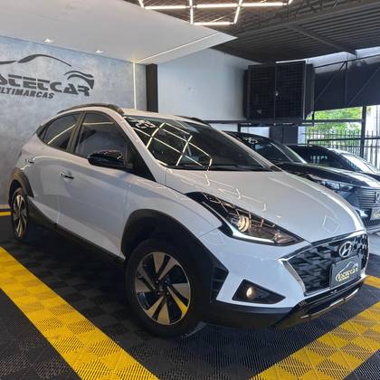 HYUNDAI HB20X 1.6 16V FLEX DIAMOND PLUS AUTOMÁTICO HYUNDAI HB20X 1.6 16V FLEX DIAMOND PLUS AUTOMÁTICO
